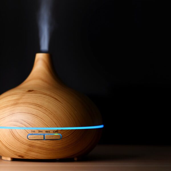 diffuser, oil, aroma-4078729.jpg